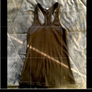 Black under armour tank top